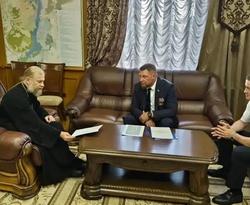 Заместитель председателя Общественной палаты Илья Полуян стал куратором проекта поддержки жен и вдов участников СВО «Свет внутри»