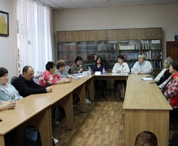 В Острогожске обсудили концепцию активного долголетия и меры поддержки граждан с ОВЗ